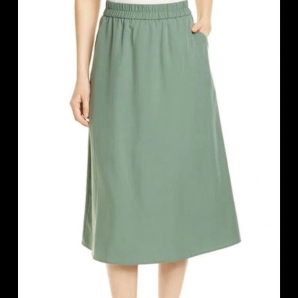 Eileen Fisher M Tencel Nori Green Midi Skirt Pull On A-Line Straight Sandwashed